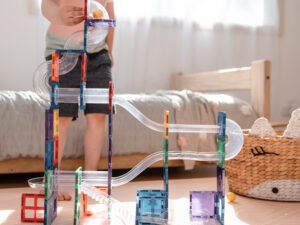 Connetix Tiles 92 Piece Ball Run Pack - imagen adicional | Gogiks